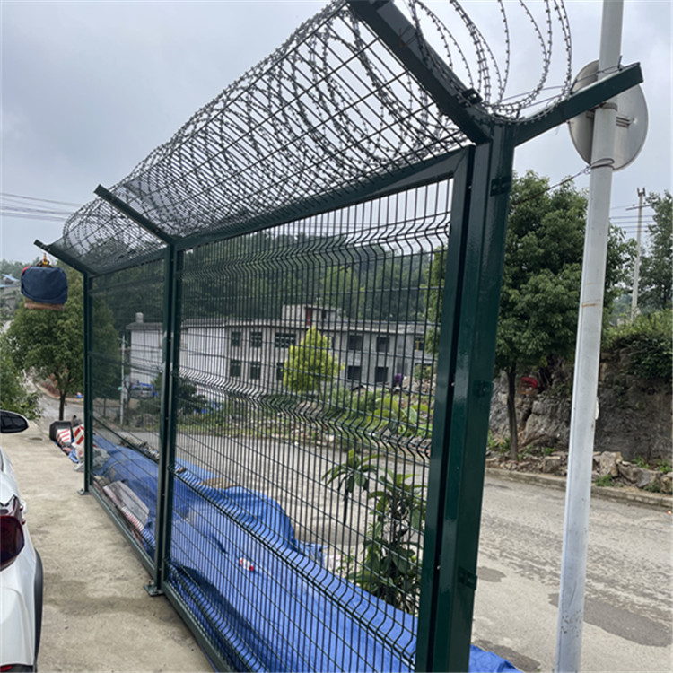 監(jiān)獄鋼網(wǎng)墻、監(jiān)獄隔離網(wǎng)、監(jiān)獄金屬隔離網(wǎng)，